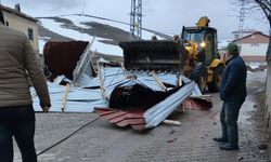 Bünyan'da şiddetli rüzgârın izleri hızla silindi