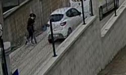 Bursa'da kaza yapan sürücülerin kavgası kameralara yansıdı