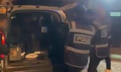 Bursa'da uyuşturucu operasyonu: 2 şüpheli yakalandı, çok sayıda uyuşturucu ele geçirildi