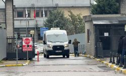 Çocuklarının gözü önünde öldürülen kadının cenazesi adli tıptan alındı