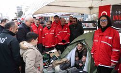 Depremde hayatını kaybedenler Muş'ta dualarla anıldı