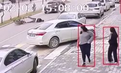 Devrilen motosiklet sürücüsü metrelerce sürüklendi