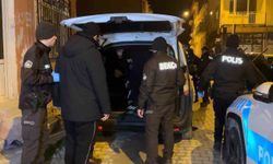 Edirne'de evde 18 düzensiz göçmen yakalandı