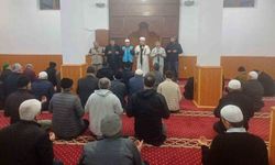 Emet'te 15 umreci dualarla uğurlandı