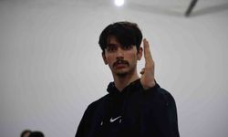 Engellerin aşıldığını para taekwondo Türkiye şampiyonu Furkan Kaan Ata gösterdi