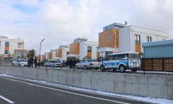 Eski ve yeni erkek arkadaşlar arasında bıçaklı kavga: 1 yaralı