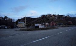 Geçit Köyü'nde 18 yıllık iftar geleneği yoldan geçenleri sofrada buluşturuyor