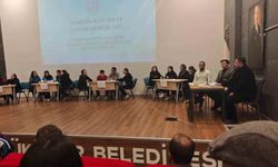 Gençler Mehmet Akif ve milli mücadele ruhuyla yarıştı