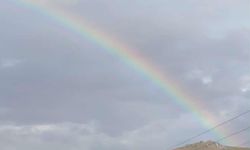 Gökkuşağı görsel güzellik oluşturdu