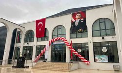 Hayırsever ailesinin Buldan'a yaptırdığı ikinci okul törenle açıldı