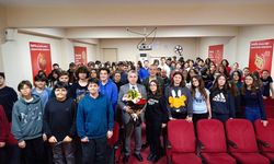 İncirliova Kaymakamı Abay, öğrencilerle Kariyer Günleri'nde buluştu