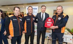 İzmir Büyükşehir Belediye Başkanı Tugay: 'Birden fazla yangın uçağı kiralamaya hazırız'