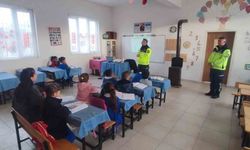 Jandarmadan öğrencilere trafik eğitimi