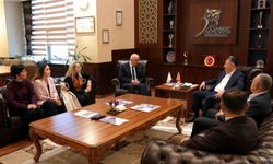 Karabük Bartınlılar Derneği'nden Prof. Dr. Fatih Kırışık'a ziyaret