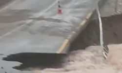 Kayseri'de sel yolu çökertti