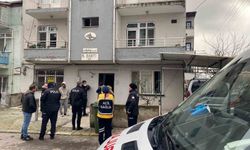 Komşuları ihbar etti, binadaki kötü koku ölümü ortaya çıkardı