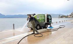 Köyceğiz gölünde sular çekildi, temizlik başladı