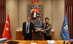 Kütahyaspor'un 60. yıl albümü yöneticilere takdim edildi