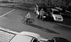 Motosikletli saldırganlar aynı iş yerini ikinci kez kurşun yağmuruna tuttu: O anlar kamerada