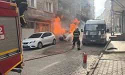 Nevşehir'de park halindeki otomobil yandı