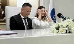 Nikah salonlarında '14 Şubat' yoğunluğu: 14 çift 'Sevgililer Günü'nde evlendi