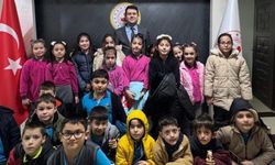 Öğrenciler yönetim birimlerini yerinde tanıdı