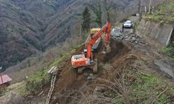 Ordu'da eriyen kar suları heyelanlara neden oldu