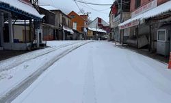 Osmaniye Zorkun Yaylası'nda kar yağışı başladı