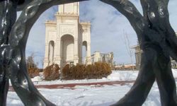 Patnos'ta muhteşem kar yağışı manzarası