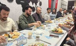 Rektör Göktaş, çalışan öğrencilerle sahurda buluştu