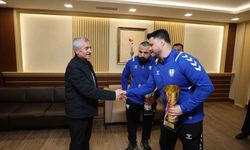 Şahinbey'in şampiyon güreşçilerinden büyük başarı