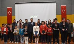 Salihli'de akıl ve zeka oyunları heyecanı: 157 öğrenci ilçe finalinde yarıştı