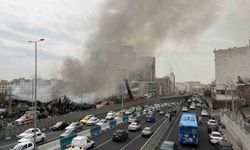 Tahran'da kapalı semt pazarında korkutan yangın