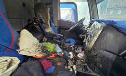 Taşıdığı sularla yangının büyümesini engelledi