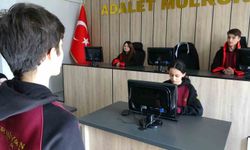 Temsili duruşma salonunda meslek öğreniyorlar