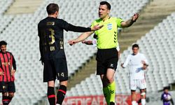 Trendyol Süper Lig: Fatih Karagümrük: 1 - Antalyaspor: 0 (İlk yarı)