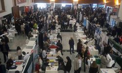 Turizm profesyonelleri öğrencilerle buluştu