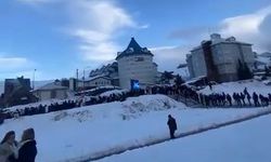 Uludağ'daki teleferik kuyruğu şaşırttı