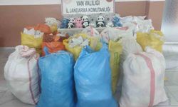 Van'da 3.4 milyon TL değerinde kaçak eşya ele geçirildi
