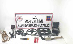 Van'da kaçak kazı yapan 3 kişi yakalandı