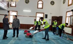 Yakutiye'de camiler Ramazan'a hazırlanıyor