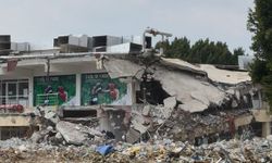 30 yıllık spor salonu yıkılıyor