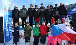 5. Diplomatik Kayak Yarışı'nda dereceye girenler ödüllendirildi