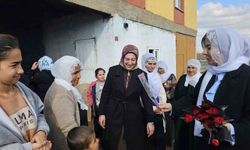 AK Parti heyeti Çınar'da Kadınlar Gününü kutladı