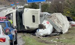Almanya'dan Türkmenistan'a giden tır Samsun'da devrildi: 1 yaralı