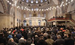 Amasya'da Sultan II. Bayezid Camii'nde bayram namazı kılındı