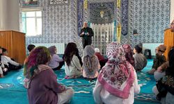 Anaokulu öğrencileri Fatih Camii'ni ziyaret etti