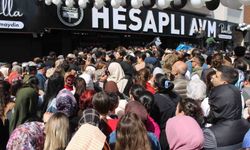 Aydın'da 'indirimli eşya' izdihamı: Ezilen ve bayılan vatandaşlar hastaneye kaldırıldı