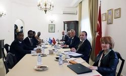 Bakan Bolat, Somali Ticaret ve Sanayi Bakanı Hassan ile görüştü