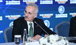 Bakan Uraloğlu: '800 tane geminin hala Hürmüz Boğazı'nda olduğunu söyleyebilirim'